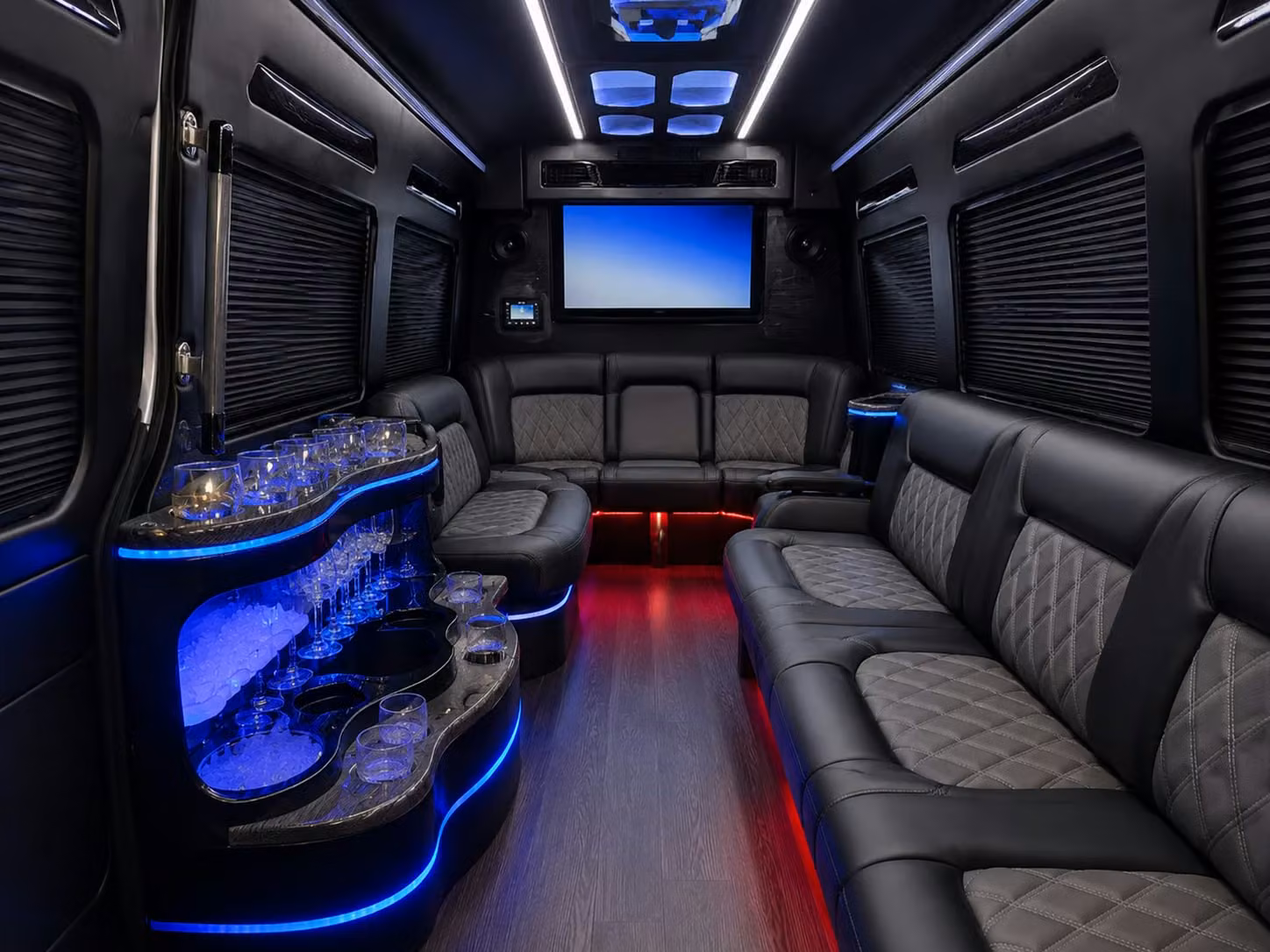 give your sparks field trip group a comfortable ride to lake tahoe and sierra nevada destinations